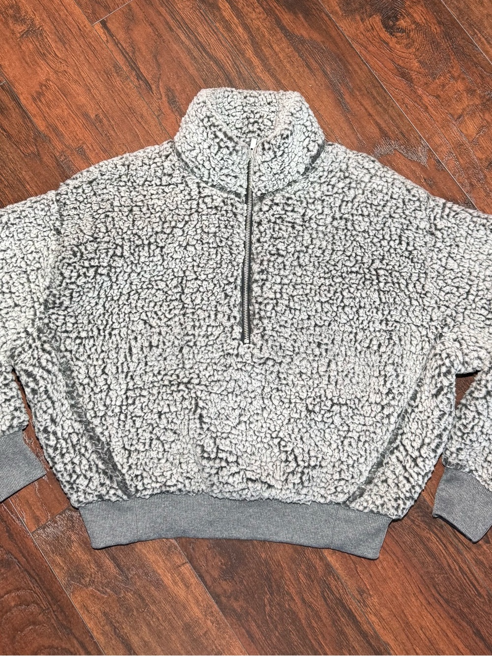 Express Women's Light Gray Sherpa Quarter-Zip Pullover